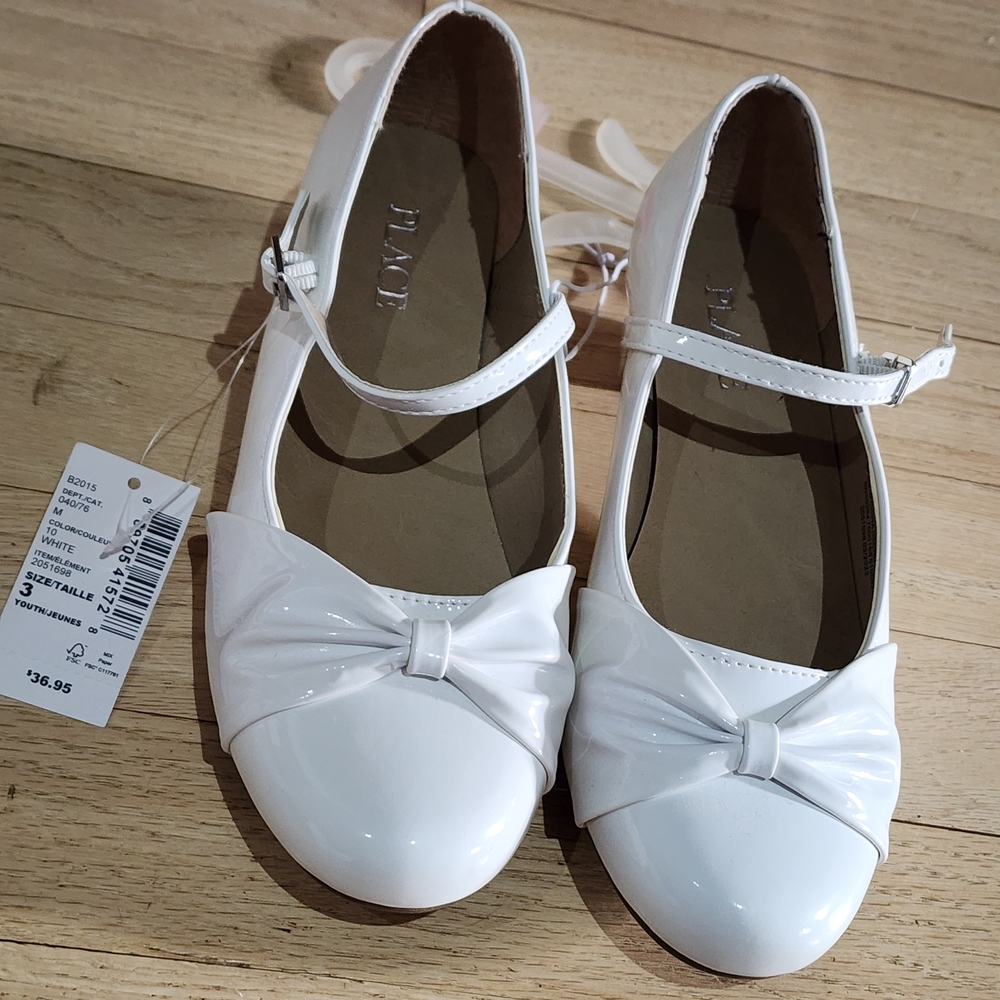 The Children's Place White Dress Shoes with Bow